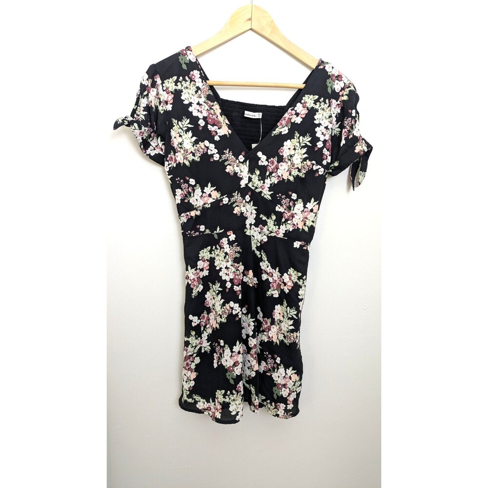Abercrombie & Fitch Dark Floral Babydoll Coquette Mini Dress Pockets Smocked XSP